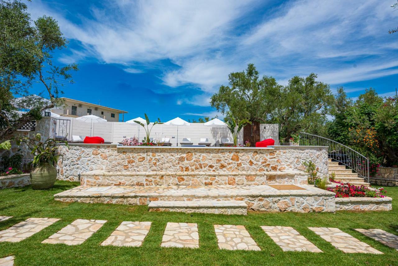 בית הארחה Plános 	Ktima Kourou מראה חיצוני תמונה